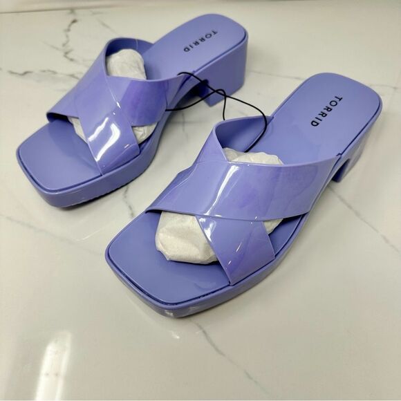 Torrid Jelly Criss Cross Heels- Size 8WW - Picture 1 of 12